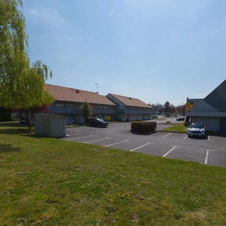 Kyriad Chantilly Sud - Luzarches Chaumontel Exterior photo