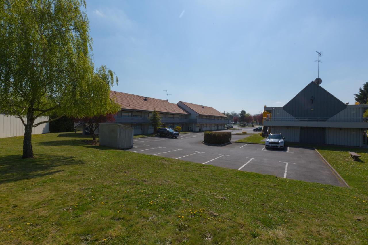 Kyriad Chantilly Sud - Luzarches Chaumontel Exterior photo